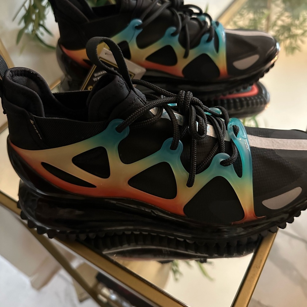 Nike Black and Multicolor Athletic Shoes